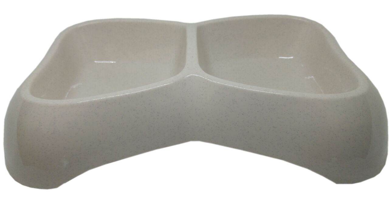 Eastland Plastik Mama Su Kabı 35.5*22 CM 2 Lt Krem