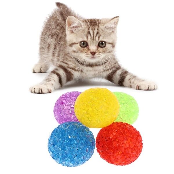 Karlie Kedi Oyuncağı Zilli Plastik Top 5 cm Çeşitli Renklerde