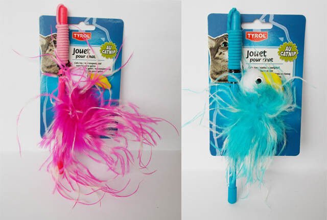 Vitalveto Kedi Oltası Renkli Püsküllü 20*30 cm
